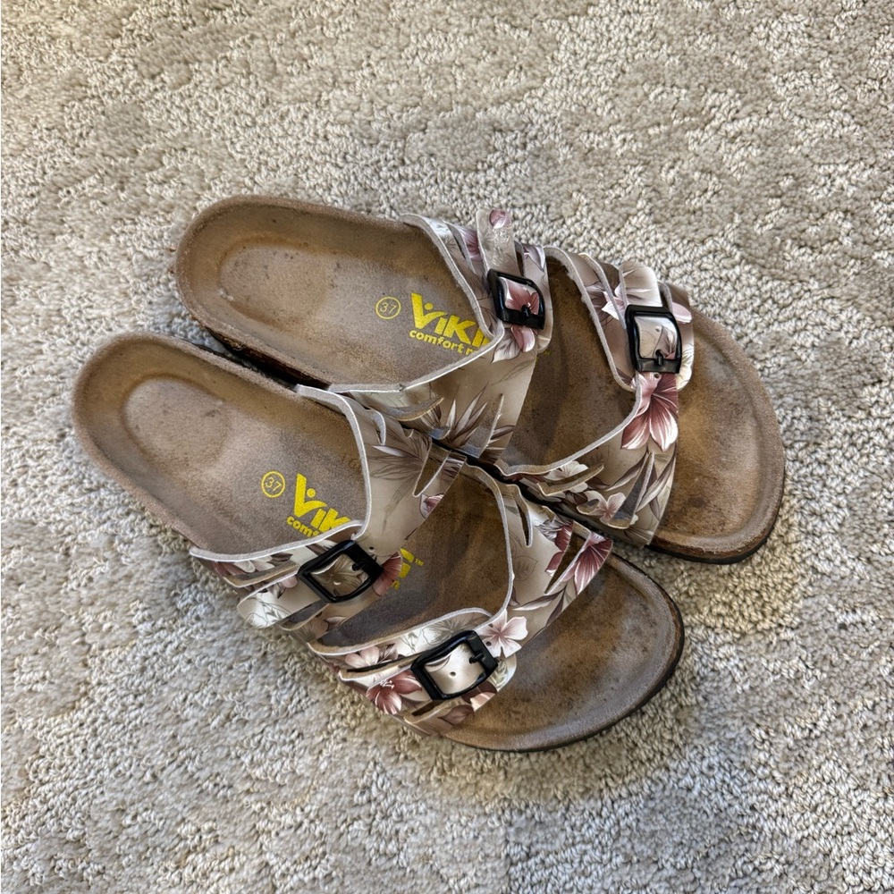 Floral Sandals - Brown and Pink